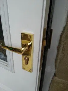 Keystone Locksmith Shop Staten Island, NY 718-879-8933 - broken-key-extraction